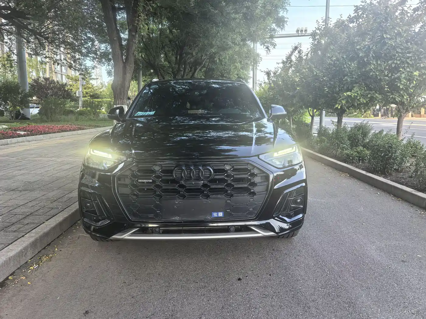 Audi Q5L 2022 40T Luxury Dynamic фото 2