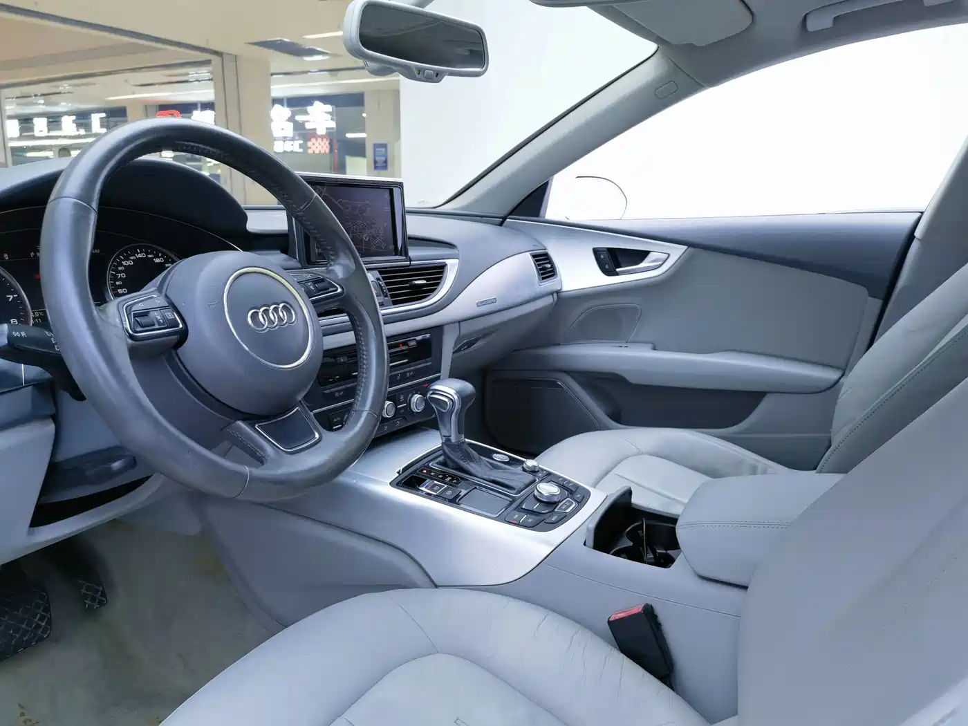 Audi A7 2012 3.0TFSI quattro Luxury Model фото 5