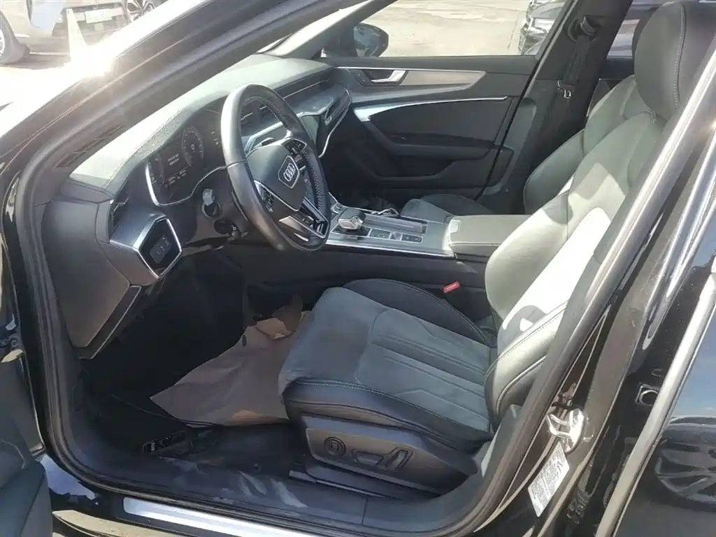 Audi A6L 2020 40 TFSI Luxury Dynamic фото 15