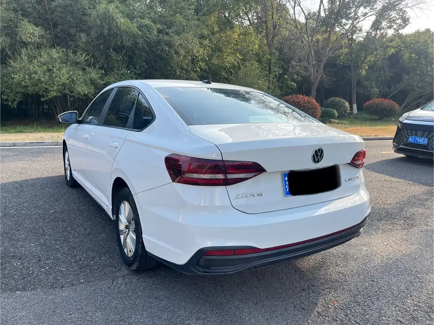 Volkswagen Lavida 2023 Facelift 1.5L Auto Comfort Edition фото 7