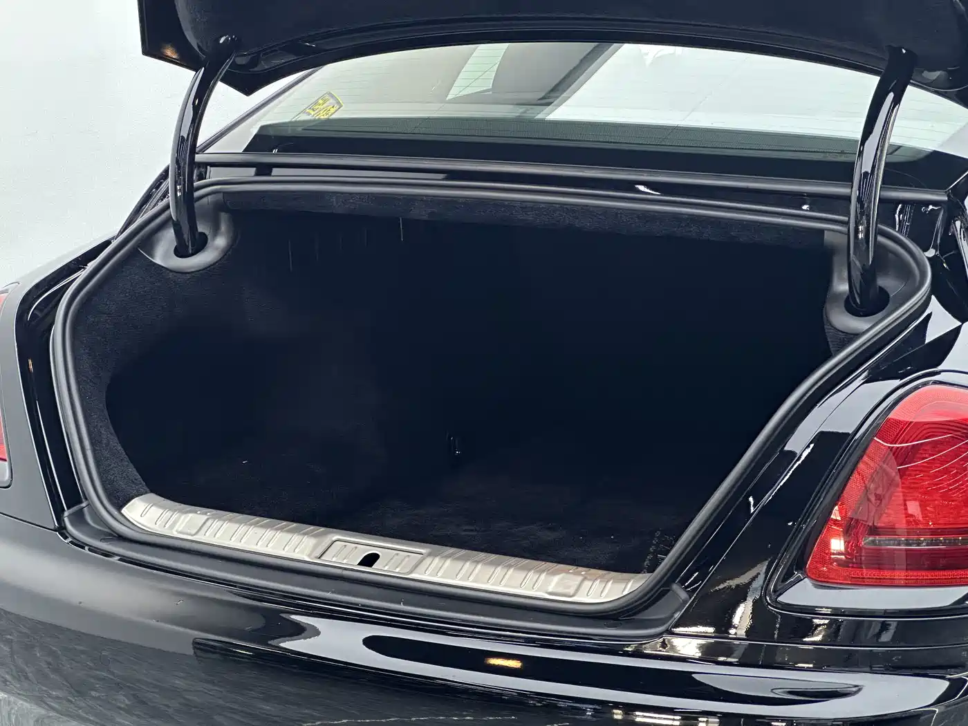 Rolls-Royce Wraith 2017 2018 6.6T Black Badge