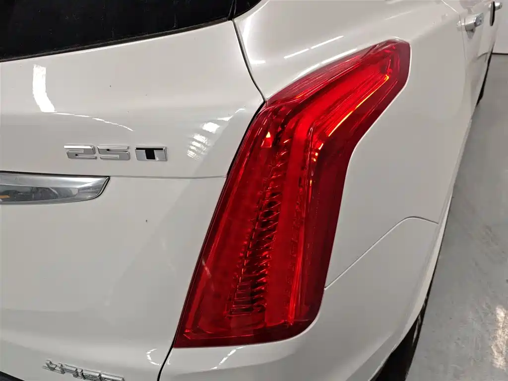 Cadillac XT5 2018 25T Luxury фото 24