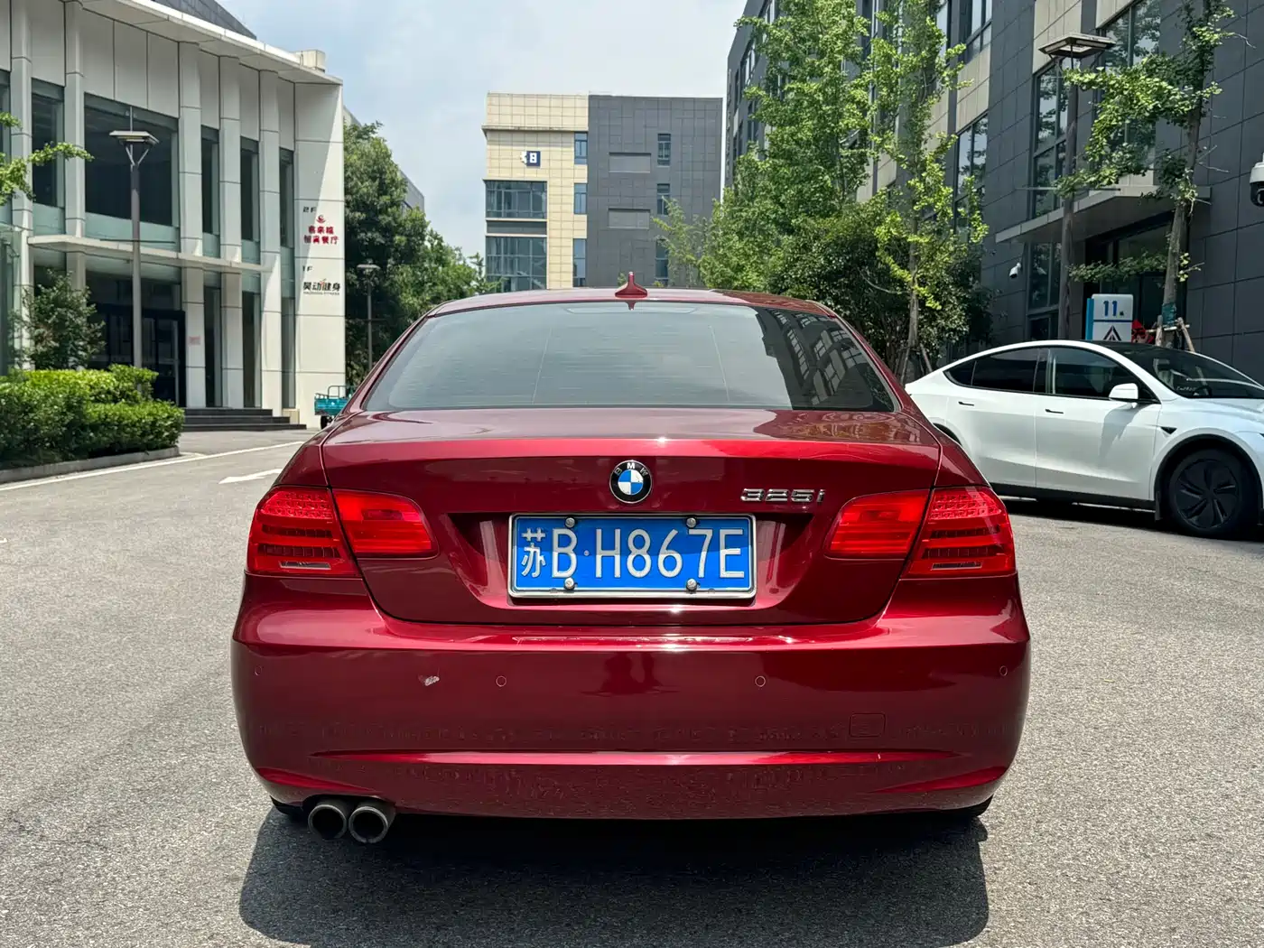 BMW 3 Series (Import) 2013 2011 325i Coupe