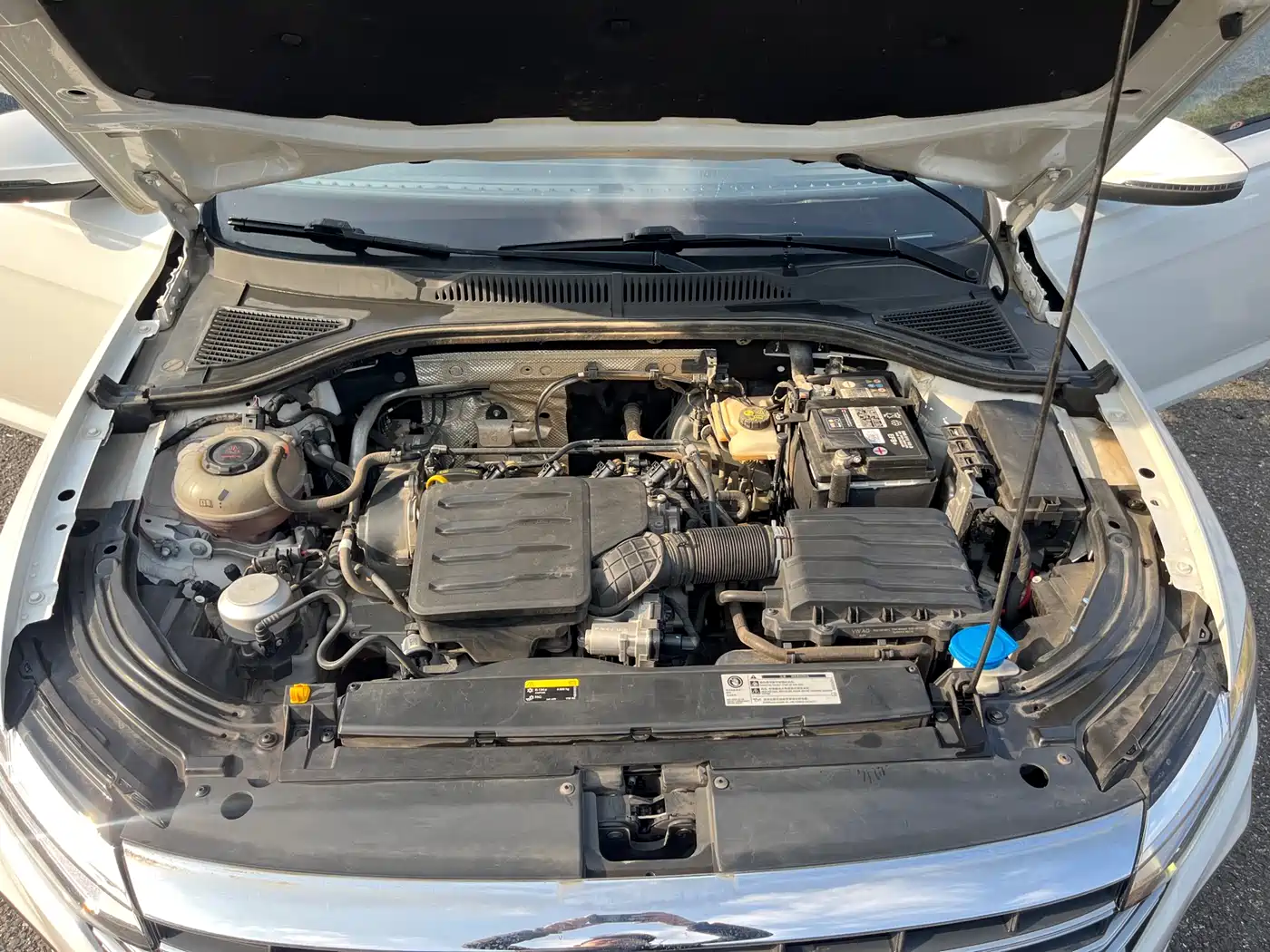Volkswagen Lavida 2023 Facelift 1.5L Auto Comfort Edition фото 16