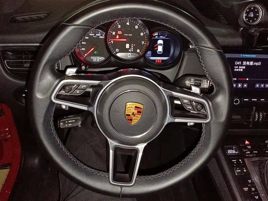 Porsche Macan 2018 Macan 2.0T фото 15