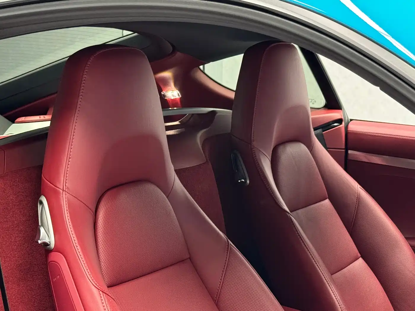 Porsche 718 2018 Cayman 2.0T фото 22
