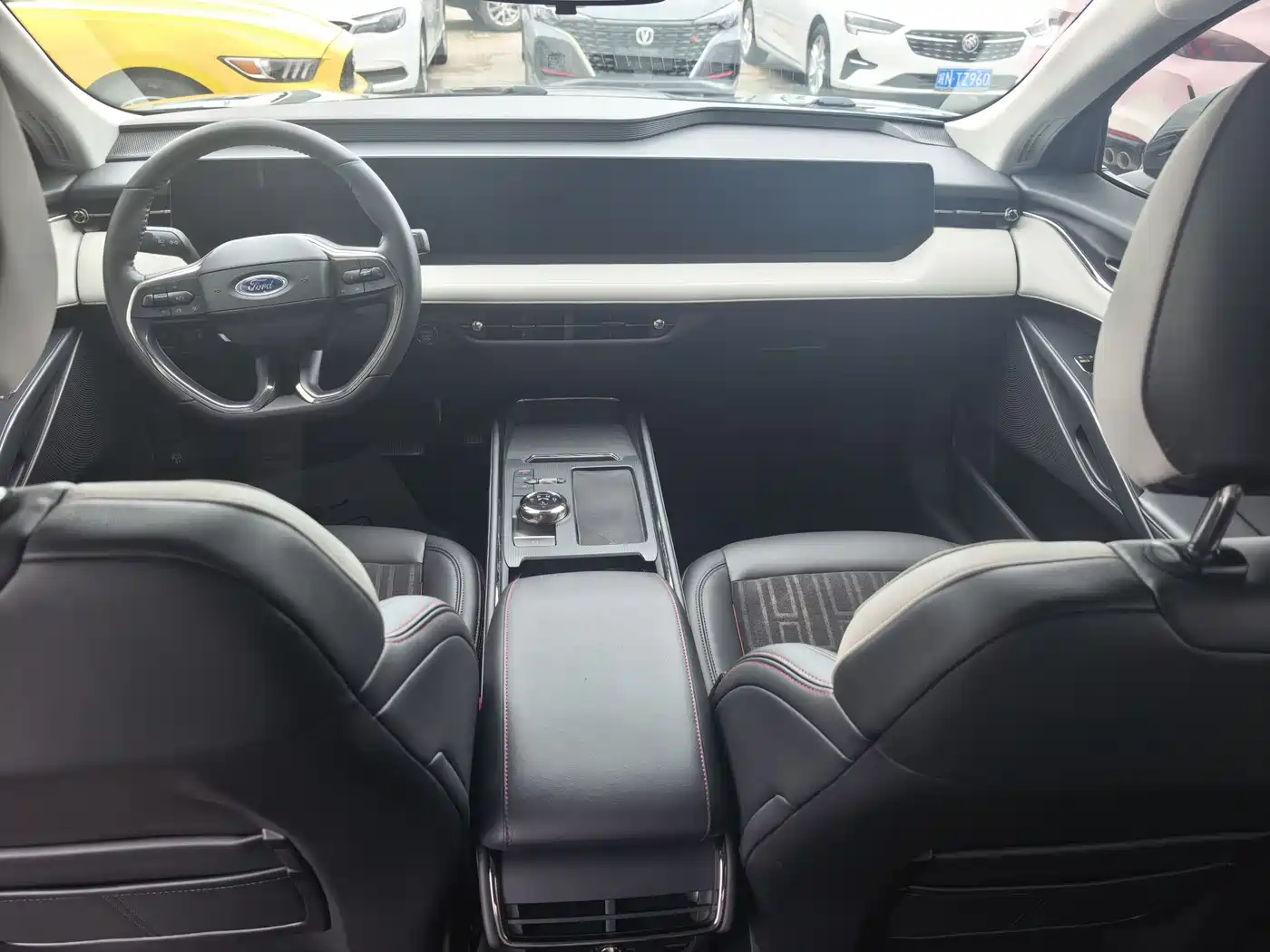 FORD MONDEO