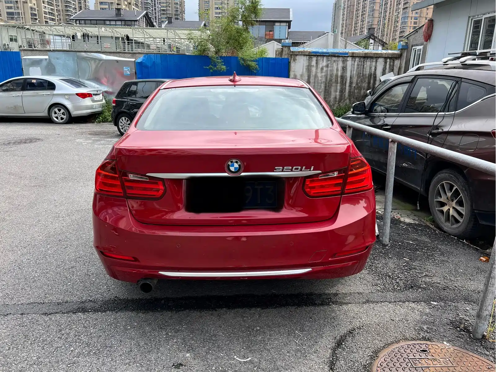 Photo 6 - BMW 3 Series