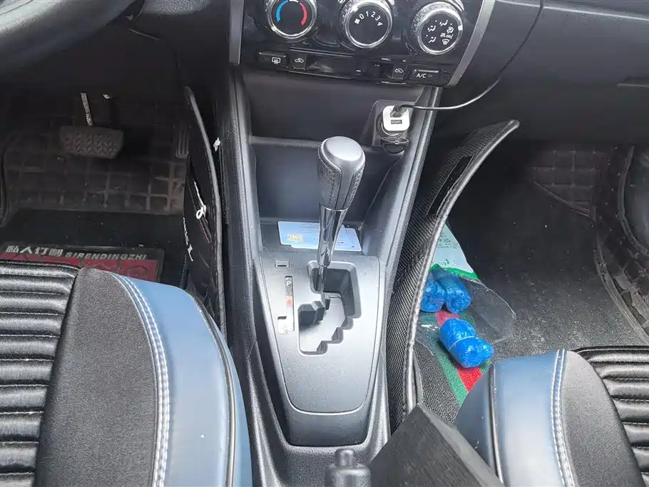 Toyota YARiS L Zhi Xuan 2015 1.5E Auto Charming Edition фото 15