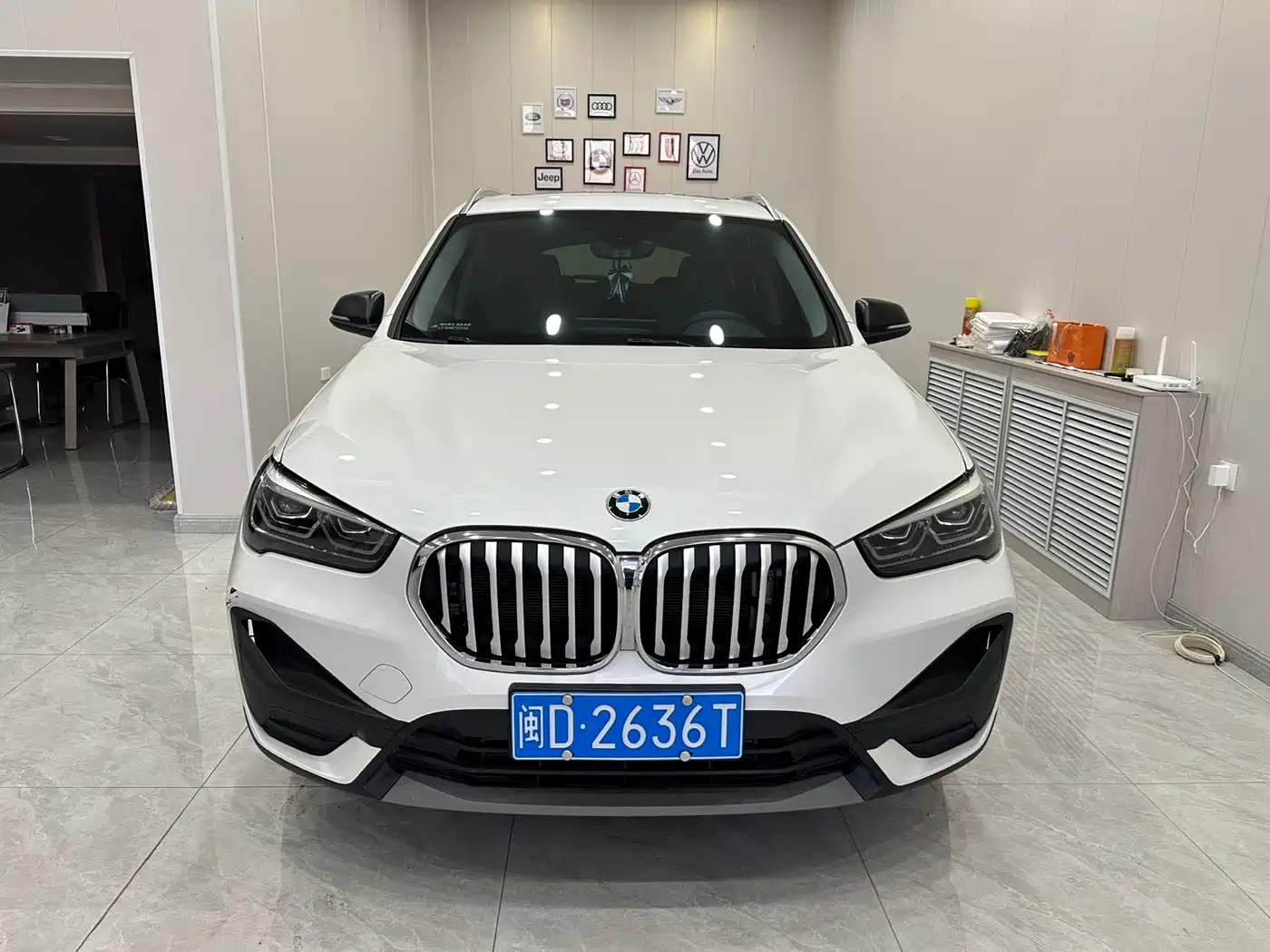 BMW X1 2021 sDrive20Li Fashion фото 2