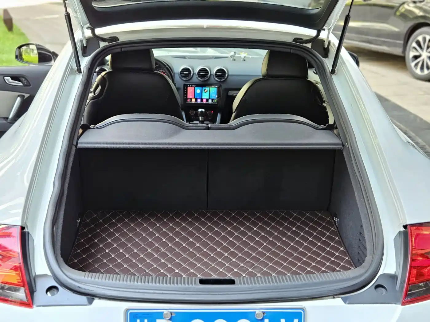 Audi TT 2010 TT 2.0TFSI Collector's Edition фото 22