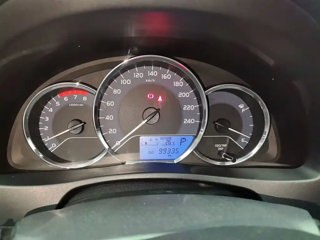 Toyota Corolla 2017 Facelift 1.2T S-CVT GL фото 4