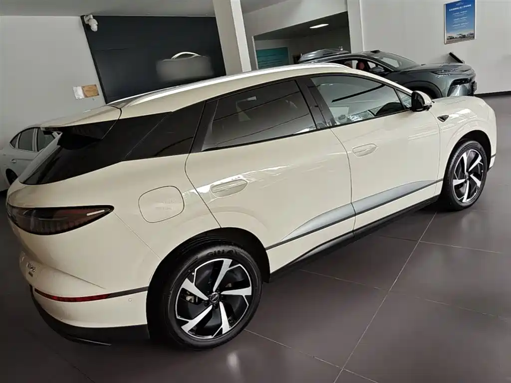 BYD Sealion 06 New Energy 2025 DM-i 170 Pilot Pro Edition фото 7
