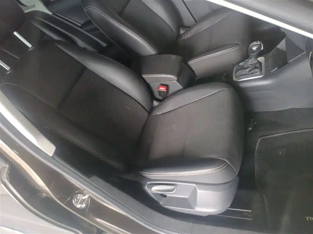 Volkswagen Tiguan 2016 280TSI Automatic 2WD Silk Road Fashion Edition фото 25