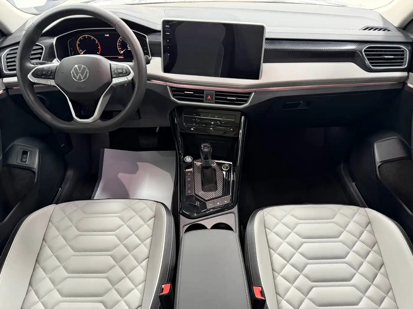 Volkswagen Tayron 2023 280TSI 2WD Luxury Plus Advanced Edition фото 24