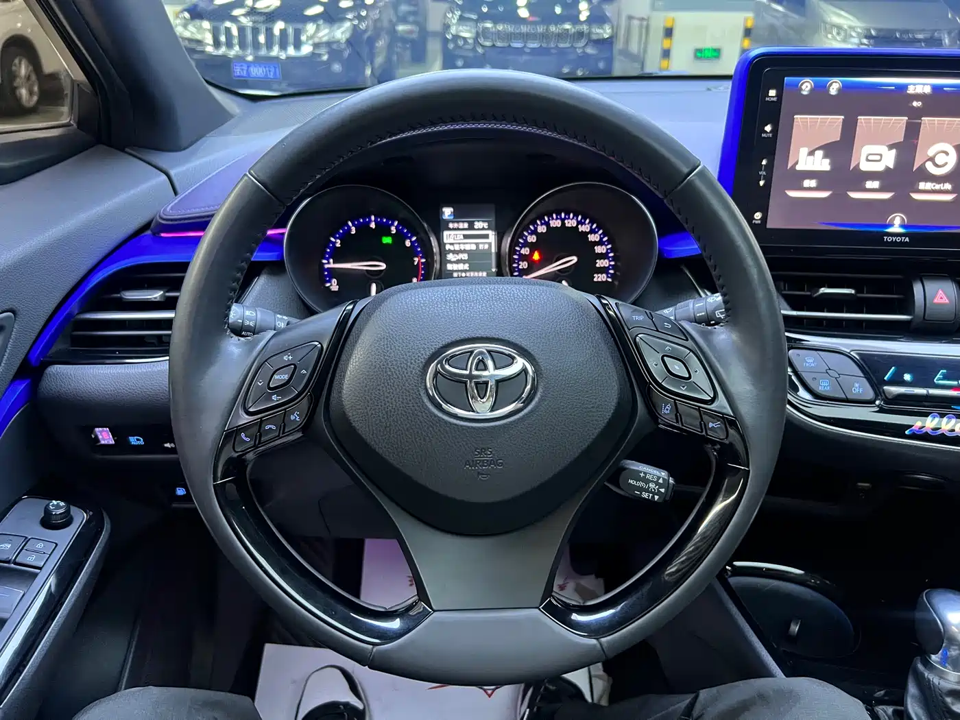 Toyota IZOA 2020 2.0L Yi Chi Edition фото 5