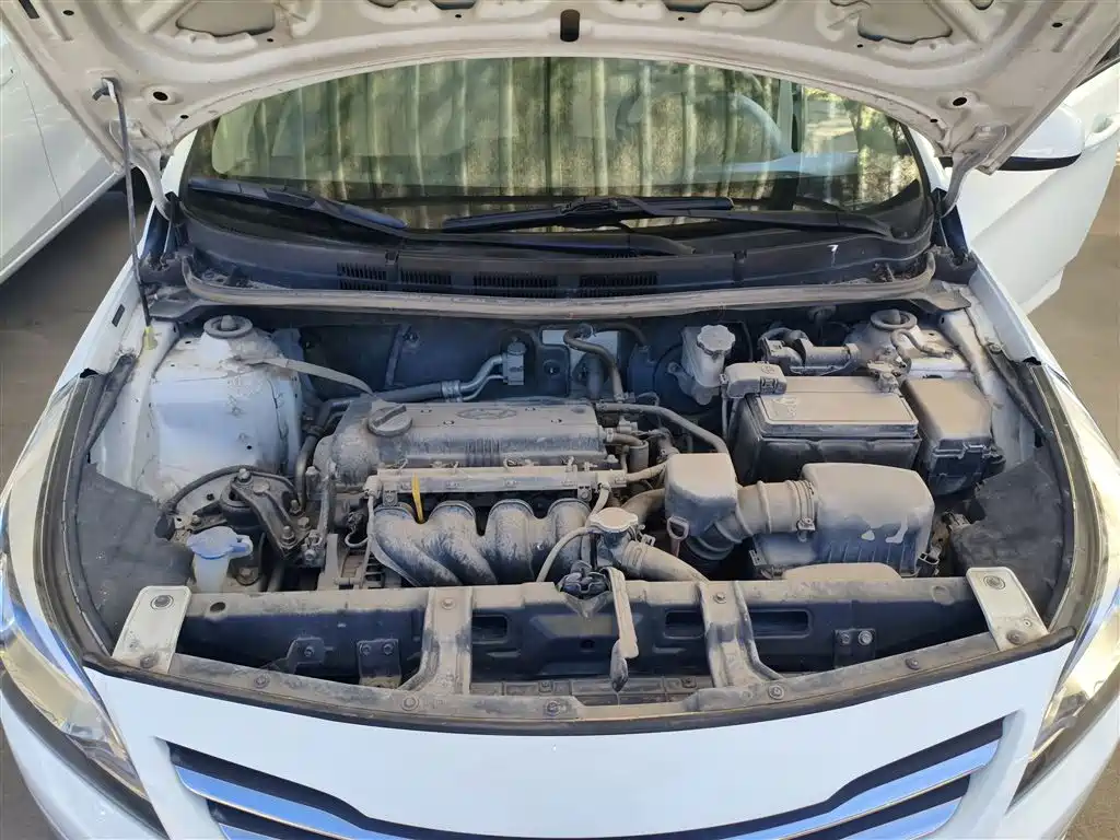 Hyundai Verna 2016 1.4L Automatic Smart GLS фото 20