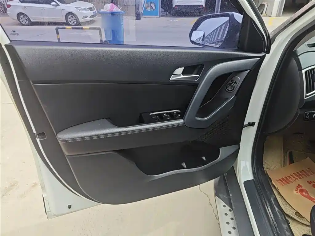 Hyundai Beijing Hyundai ix25 2015 1.6L Automatic 2WD Smart GLS фото 16