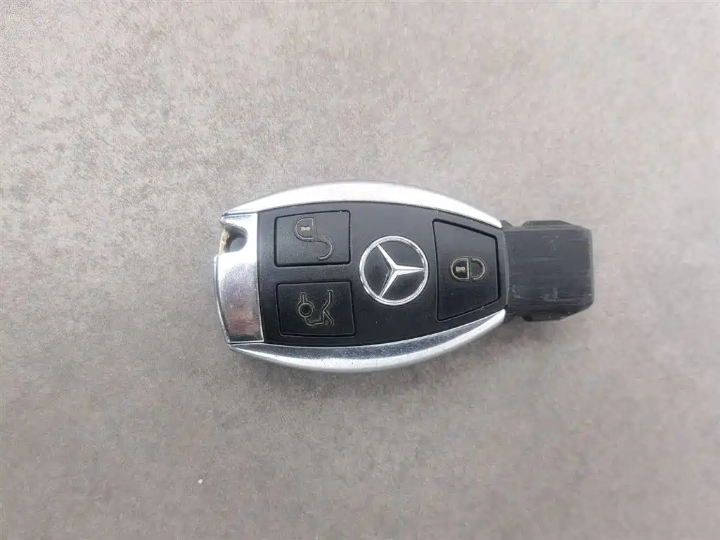 Mercedes-Benz Viano 2011 2.5L Luxury Edition фото 19