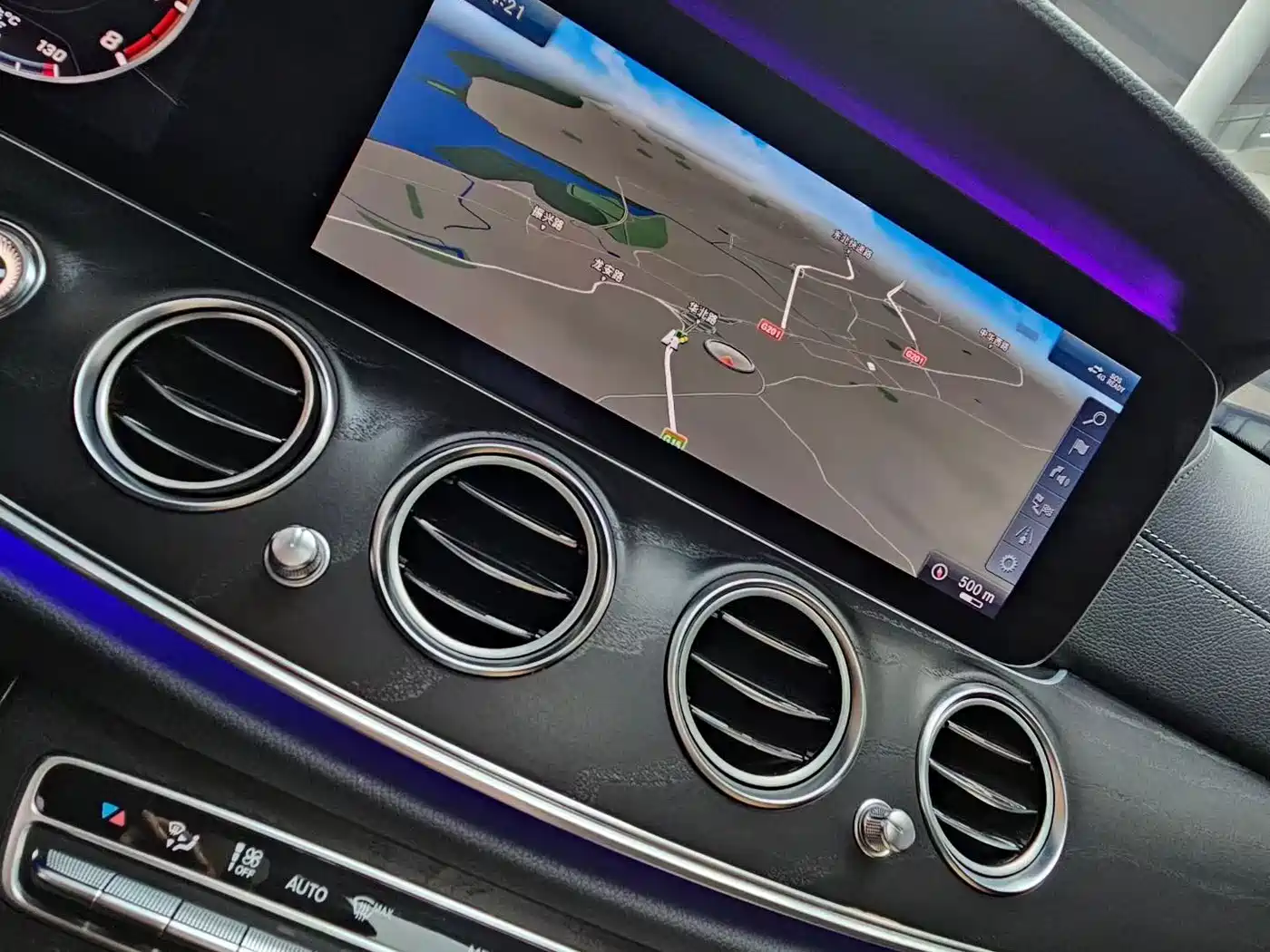 Mercedes-Benz E-Class 2018 E 300 L Sport Luxury фото 4