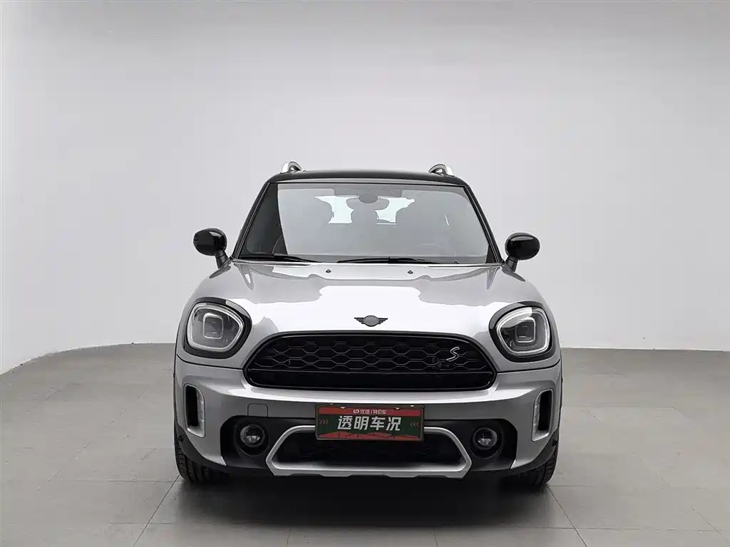 MINI COUNTRYMAN 2023 Second Facelift 2.0T COOPER S ALL4 Connoisseur фото 3