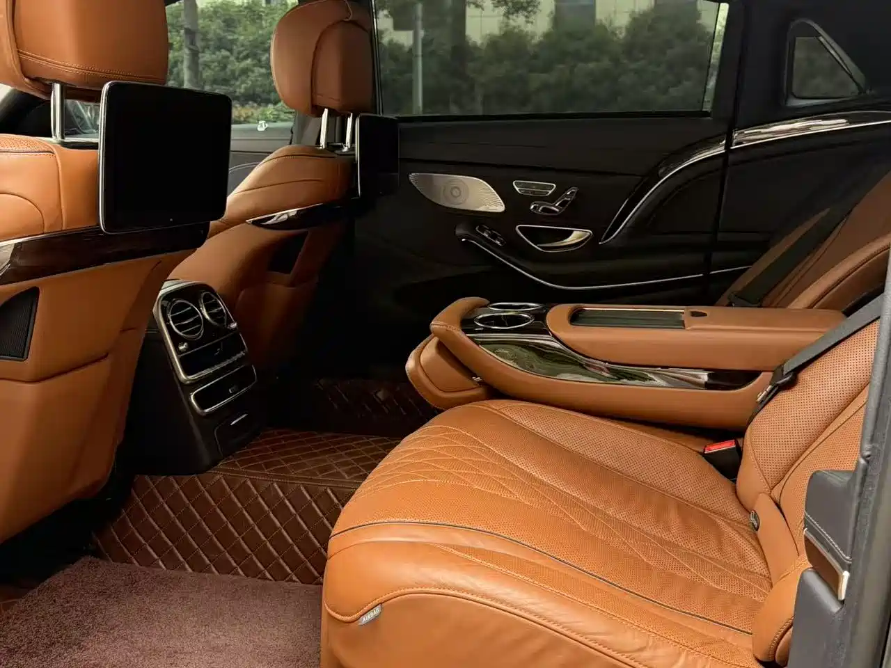 Mercedes-Benz Maybach S-Class 2020 S 450 4MATIC Collector's Edition фото 4