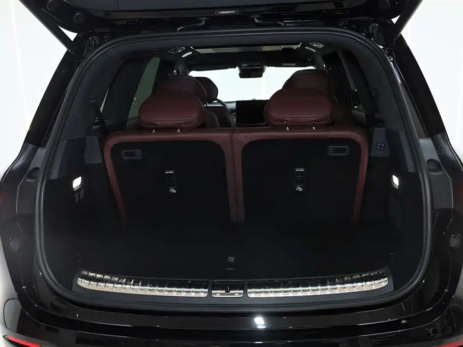 Voyah Auto VOYAH Taisan 2026 Model Base фото 13