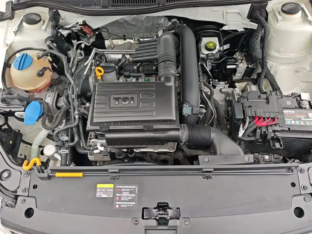 Volkswagen Lavida 2017 230TSI DSG Comfort Edition фото 20