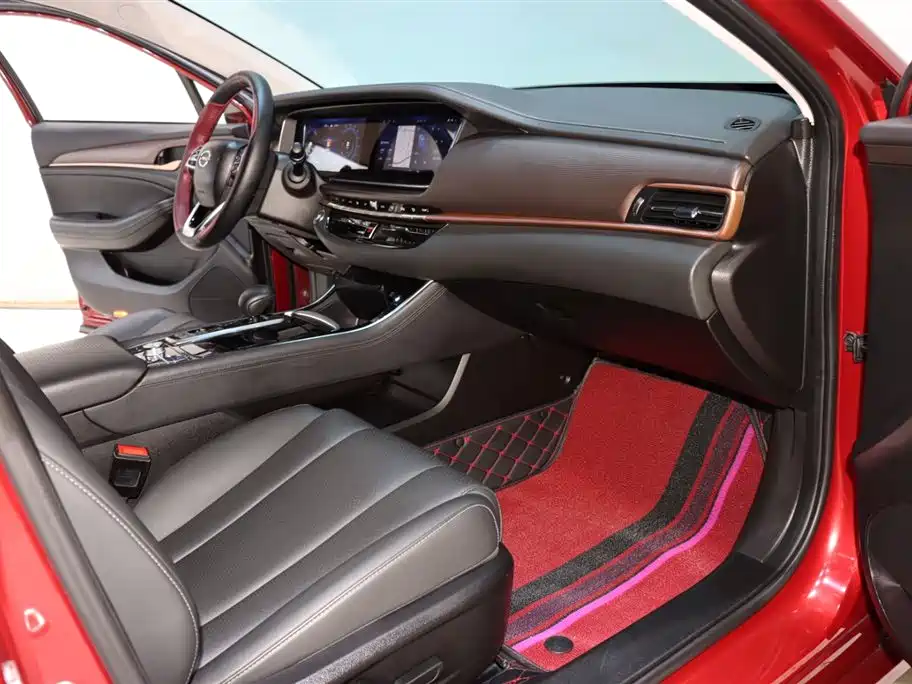 GAC Trumpchi Trumpchi GA6 2019 270T Automatic Premium Edition фото 8