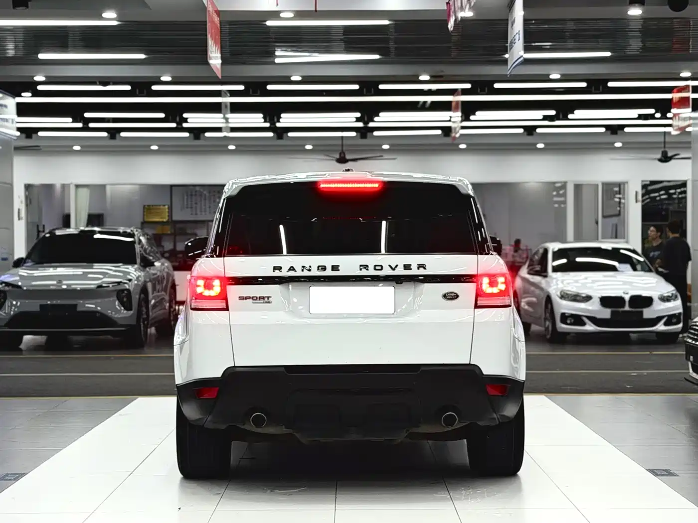 Land Rover Range Rover Sport 2014 3.0 SC V6 HSE DYNAMIC фото 5