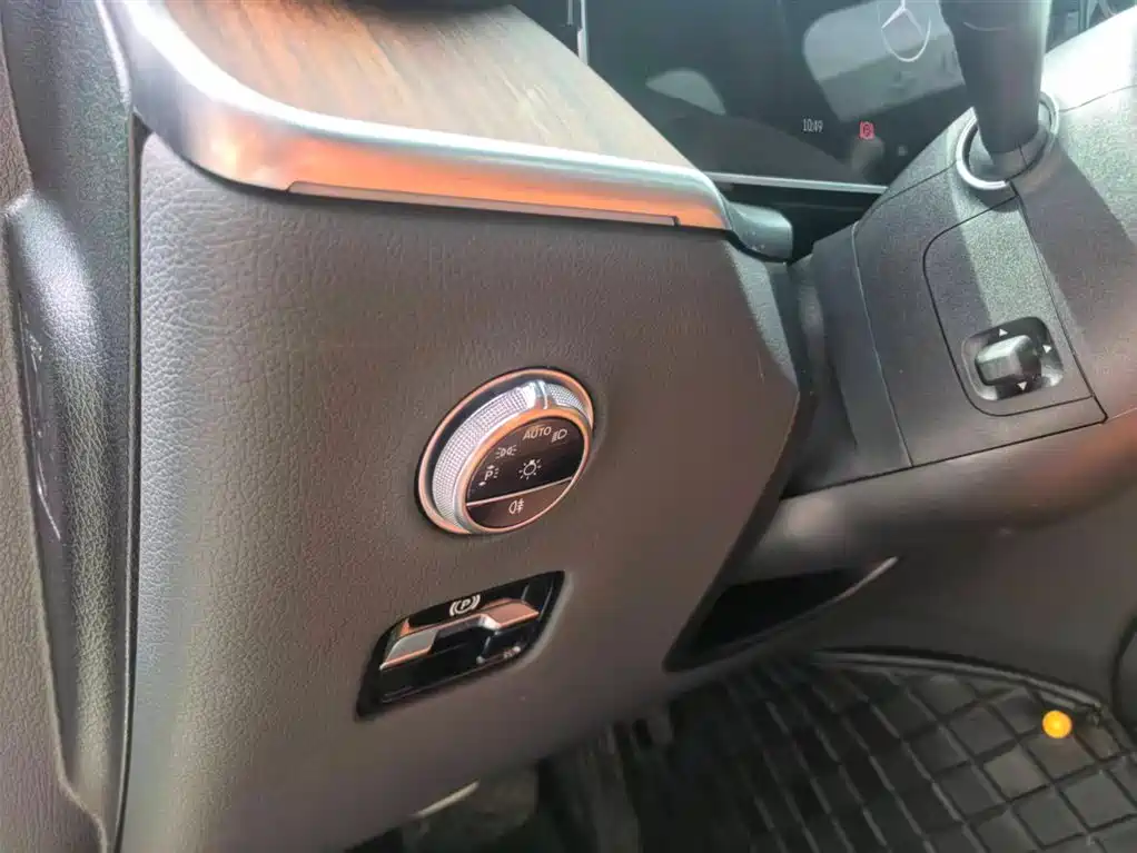 Mercedes-Benz GLC 2024 GLC 300 L 4MATIC Dynamic 5-seater фото 20