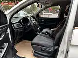 Photo 4 - Baojun 730