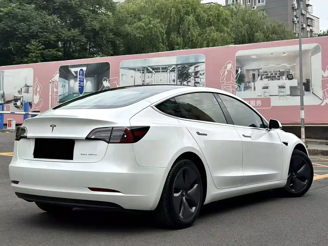 Tesla Model 3 (Import) 2019 Long Range All-Wheel Drive Edition фото 3
