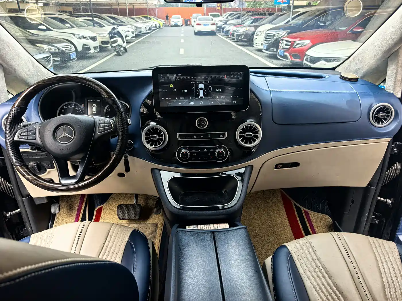 Mercedes-Benz Vito 2021 2.0T Business Edition 7-seater фото 10