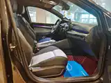 Фото 8 - Volkswagen Golf