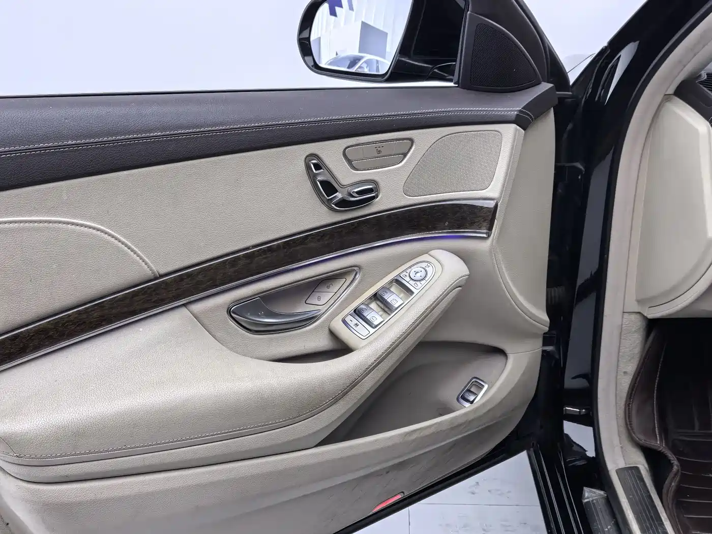 Mercedes-Benz S-Class 2016 S 320 L Business Edition фото 17