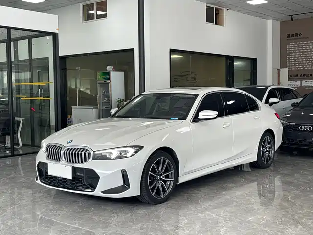 BMW 3 Series 2023 320Li M Sport Package — фото 1