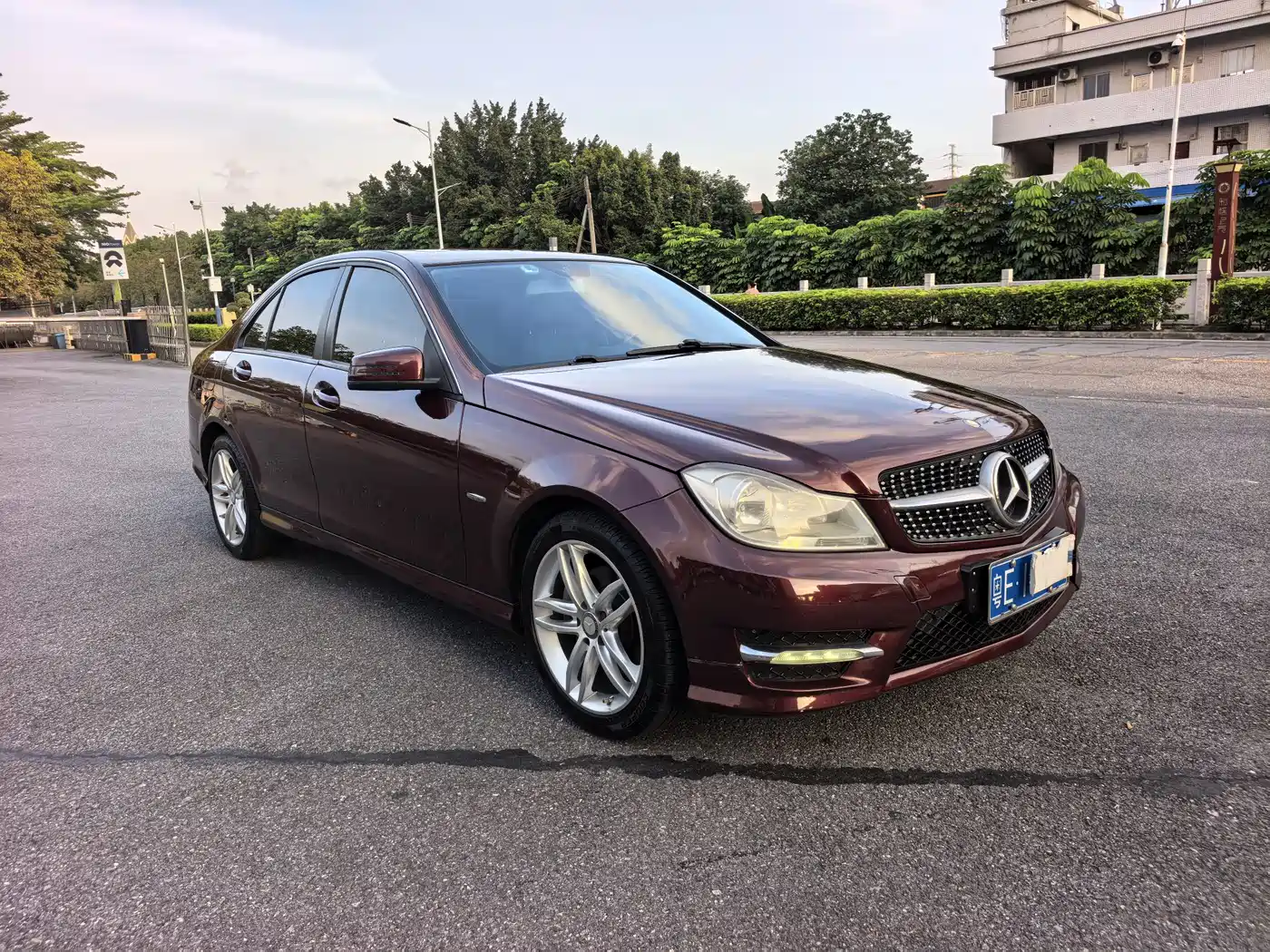 Mercedes-Benz C-Class 2013 C 180 Classic Grand Edition фото 3