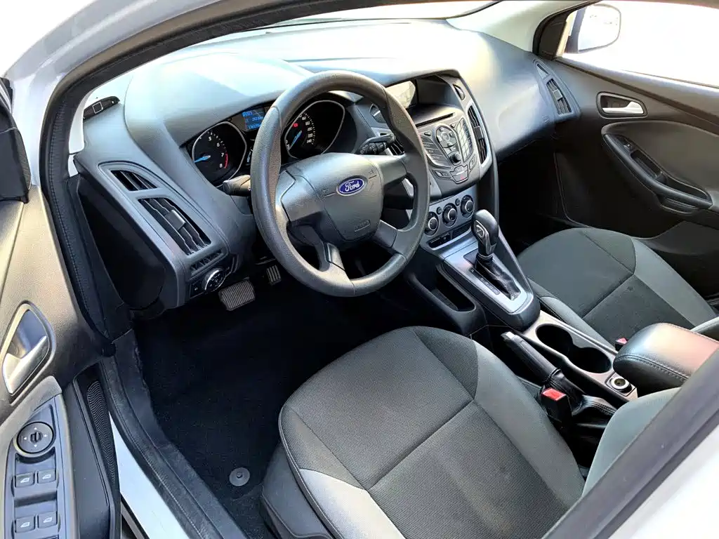 Фото 5 - Ford Focus