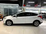 Фото 3 - Ford Focus