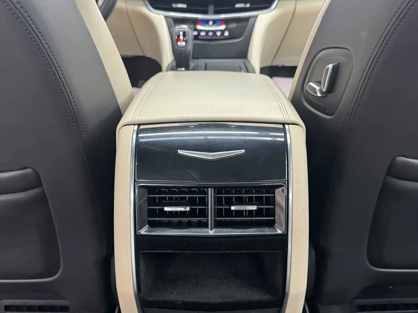 Cadillac CT6 2019 2019 28T Fashion Model