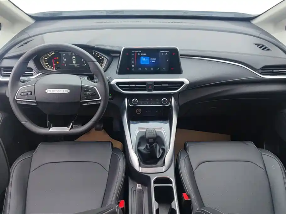 SAIC Maxus Maxus G50 2019 1.3T Manual Elite Edition China VI фото 12