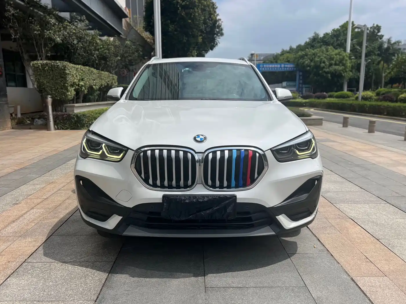 BMW X1 2022 sDrive25Li Leading фото 2