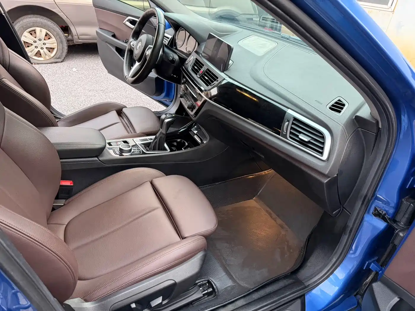 BMW 1 Series 2019 120i M Sport Package фото 7