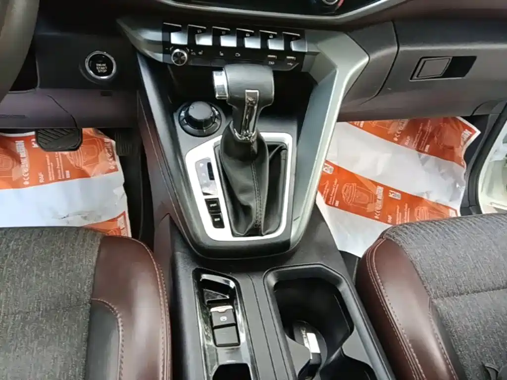 Changan Kaicheng F70 2022 2022 2.4T Gasoline Automatic 4WD Excellence Standard Wheelbase 4K22D4T
