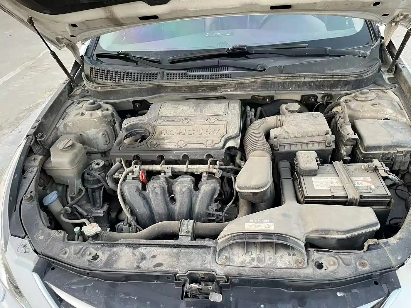 Hyundai Sonata 2014 2.4L Automatic Luxury Edition China IV фото 8