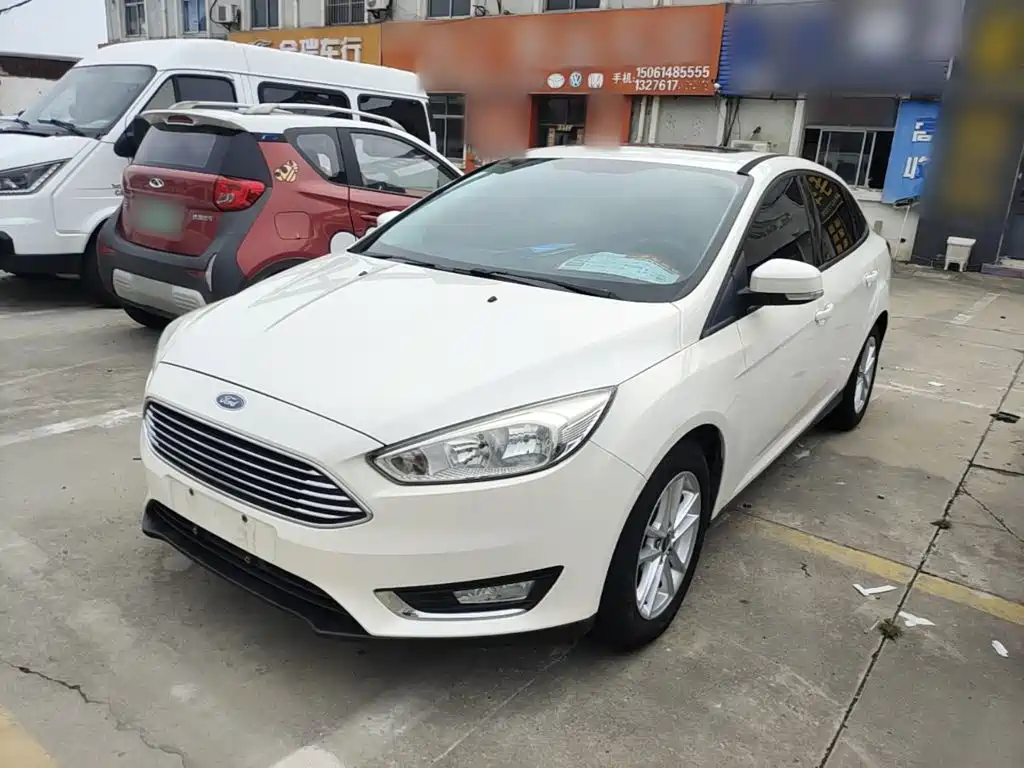 Ford Focus 2015 2015 Sedan 1.6L Automatic Trend