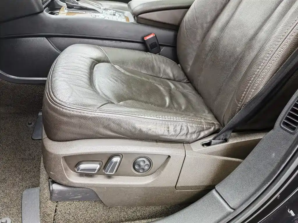 Audi Q7 2014 35 TFSI Progressive фото 20