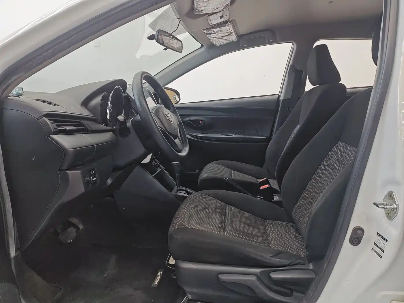 Toyota Vios FS 2017 1.5L CVT Fengchi Edition фото 8