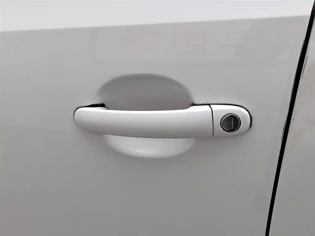 Volkswagen Polo 2016 1.4L Manual Trend фото 18